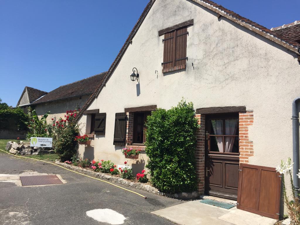 Hotel De La Bonnheure Bracieux Exteriör bild